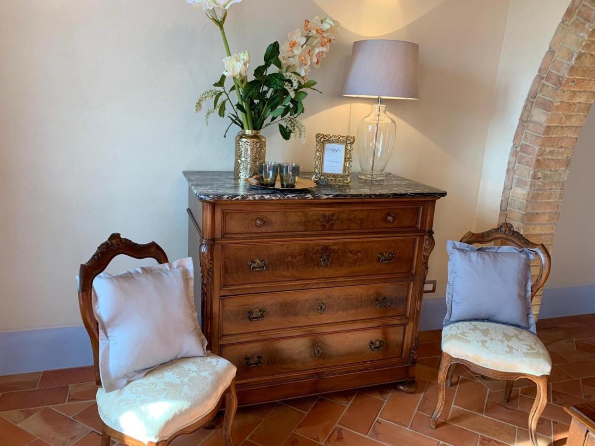 Cordella In Valdorcia Truffle And Olive Oil Resort Montalcino Bagian luar foto